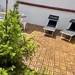 Large-elegant-central-terrace Πράγα
